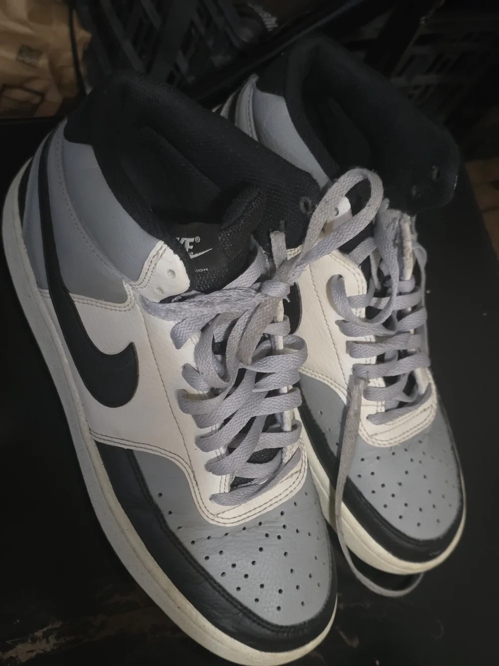 Nike Men's Grey, White & Black Low-Top Sneakers